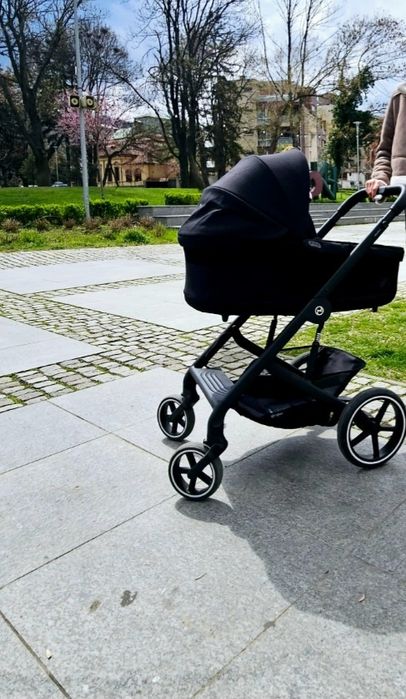 Кош Cybex Cot S Lux Moon Black