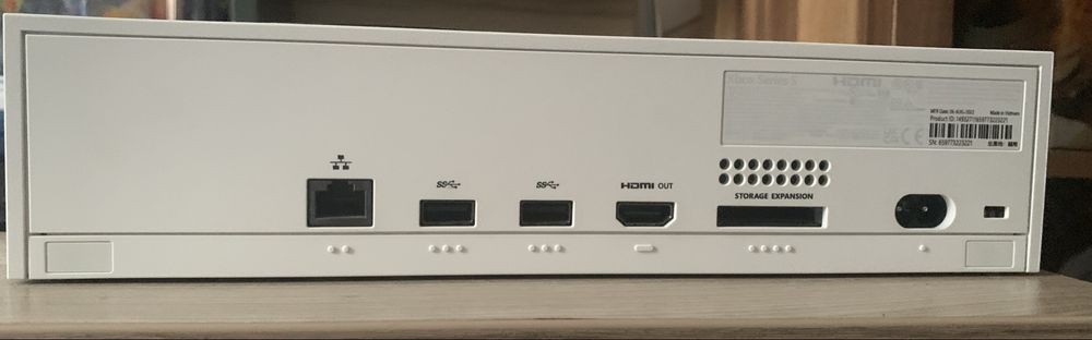 Xbox series s рядко използван!!!