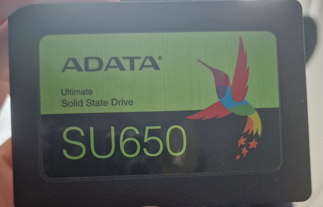 Adata su650 SSD .