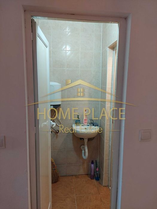 Дава се под наем Офис в Варна, Център - 40 кв.м за 255 € - Снимка #5