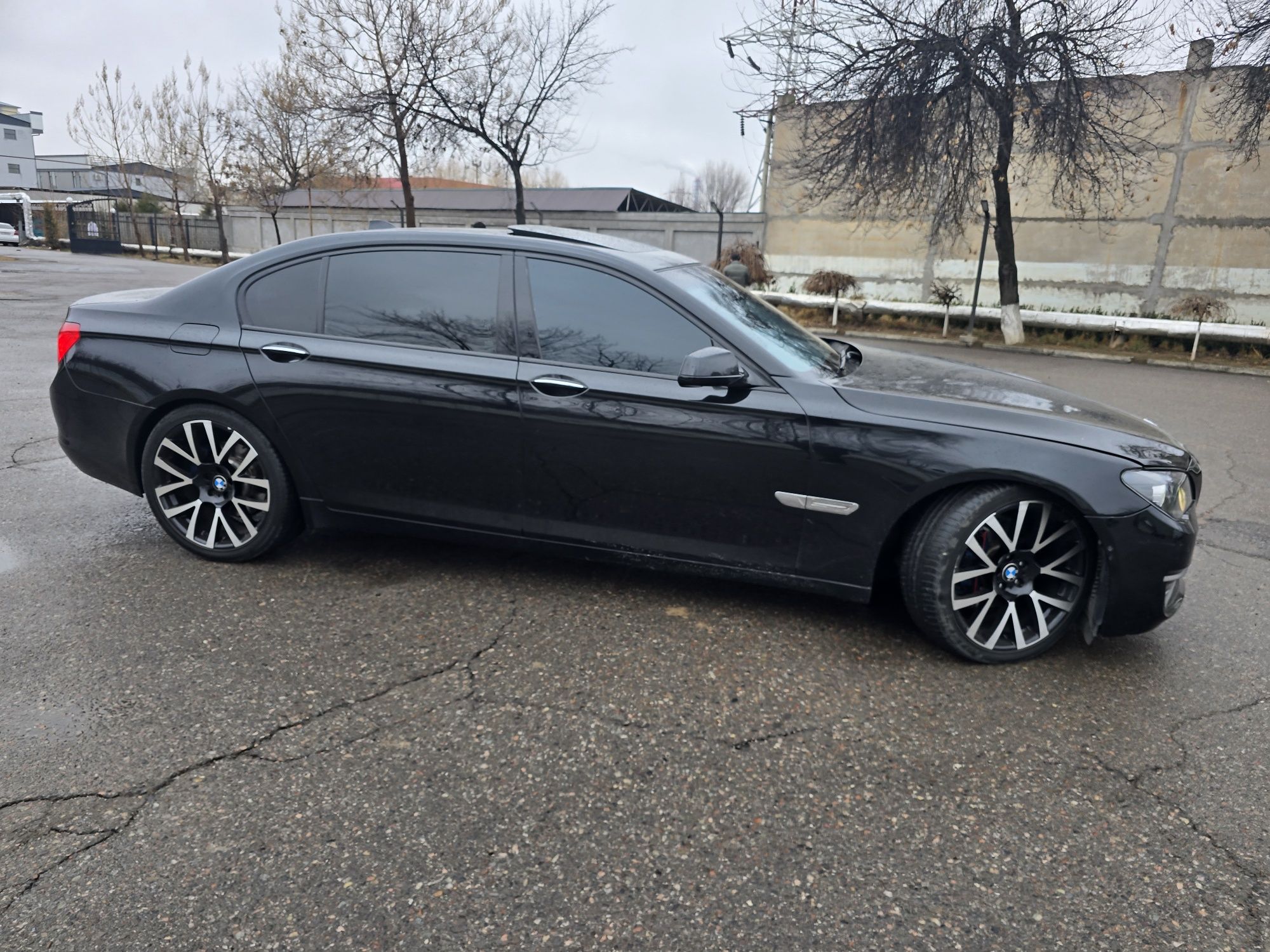 Bmv 750 long 02f10 biznes klas srochna arzon narhda sotiladi