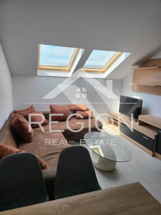 Дава се под наем Двустаен апартамент в Варна, Христо Ботев - 65 кв.м за 459 € - Снимка #1