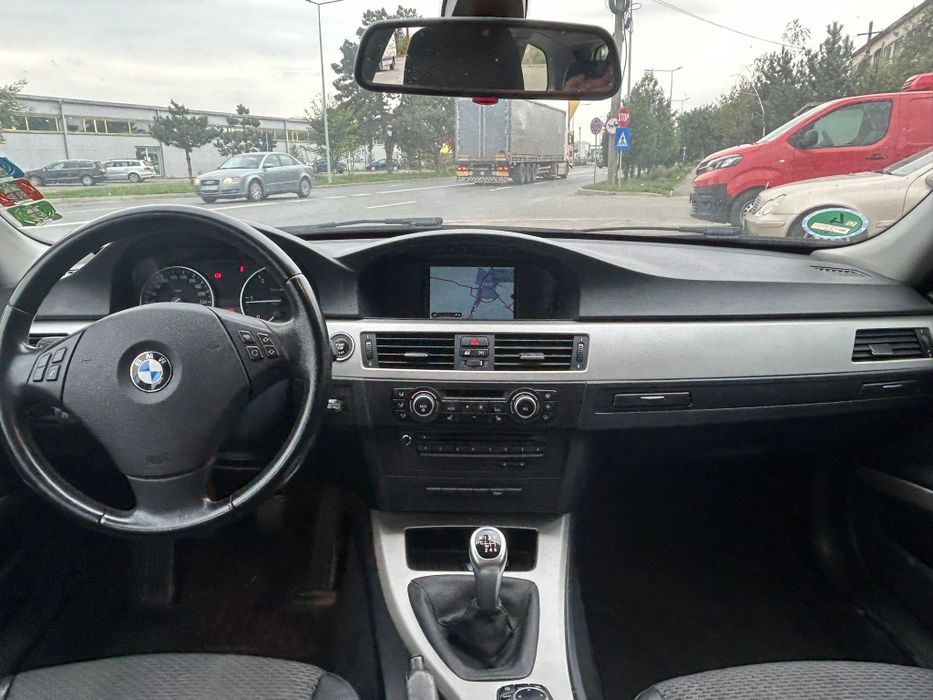 Vand Bmw 320D 2010 import Germania