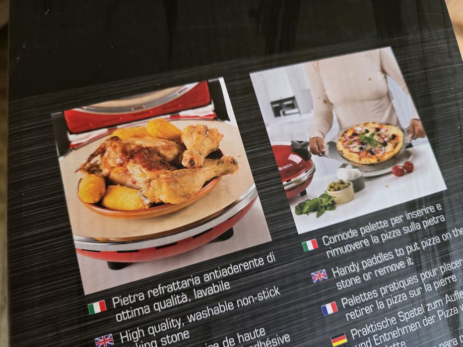 Cuptor electric pentru pizza Ariete "Pizza in 4 minute" 0909/10, 1200W