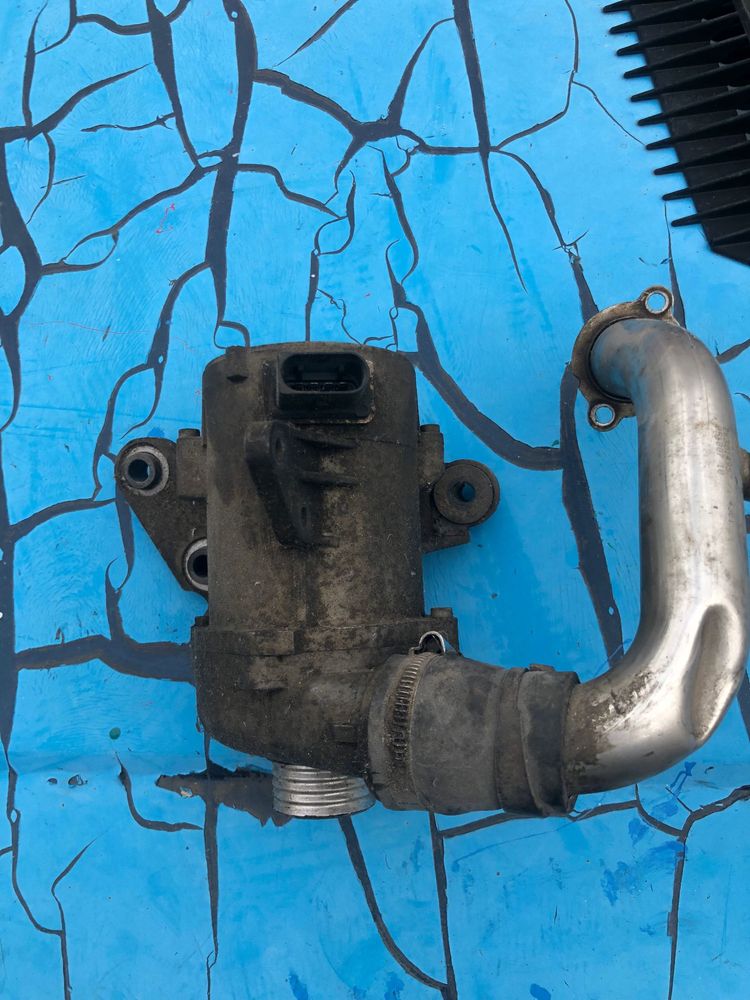 Pompa apa electrică BMW 2.0i 1.8i 1.6i  Cod motor n43b16a