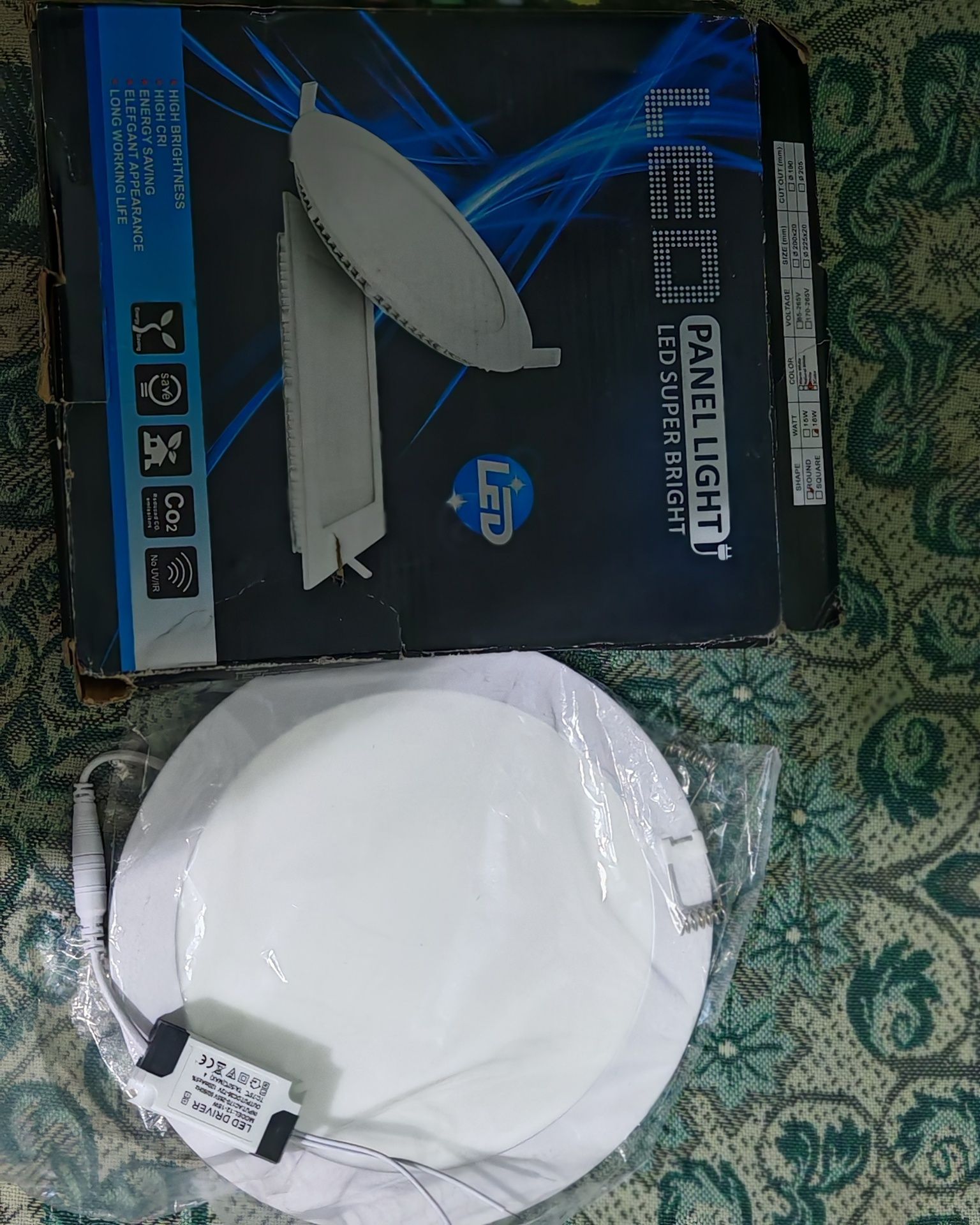 Продам Led светильник