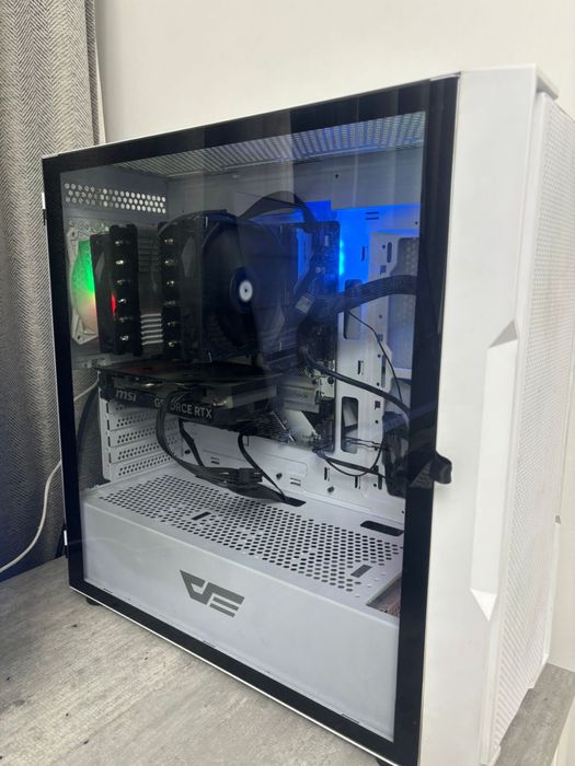 Компьютер блок без монитора, почти новый