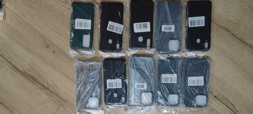 Pachet Huse tablete 10 bucăți, diferite modele