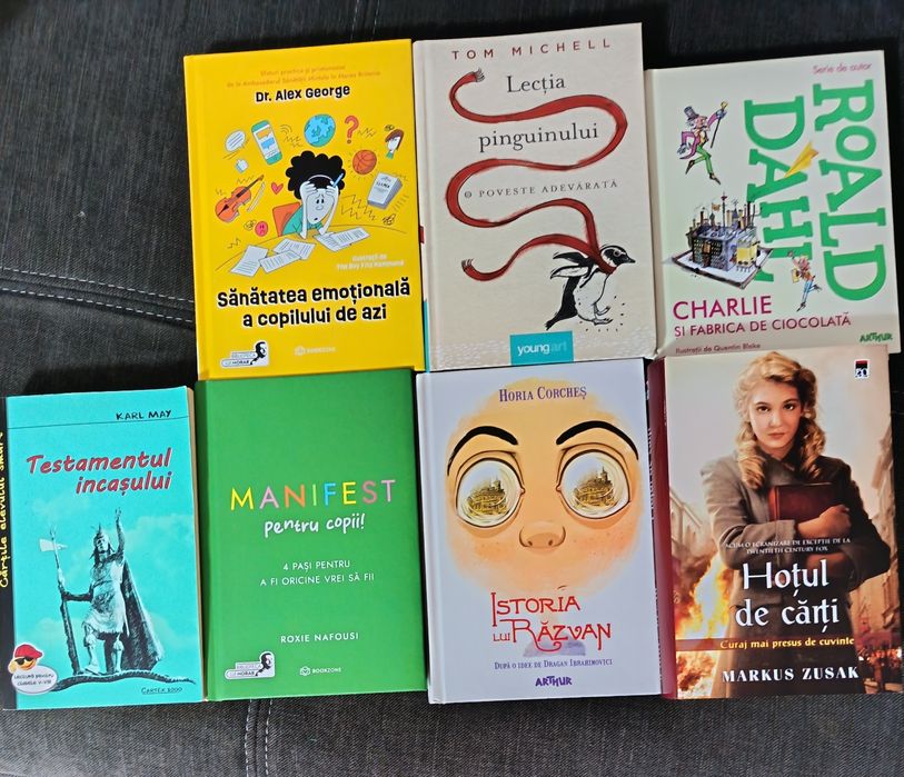 Vand cărți pentru copii și adolescenti