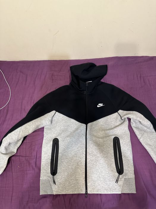 Nike tech fleece размер M
