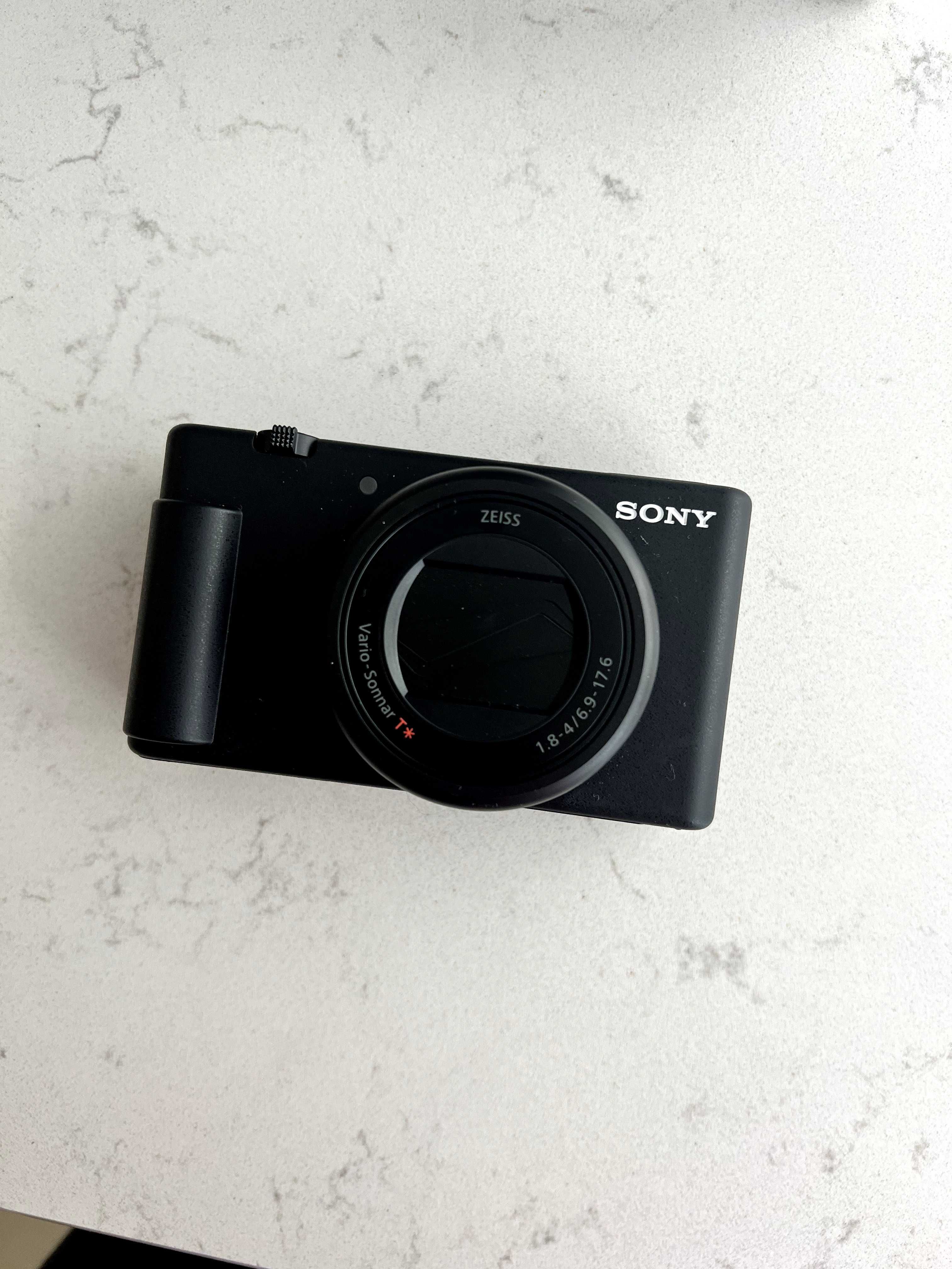 Компактен фотоапарат за влогинг Sony - ZV-1 II, 20.1MPx, черен