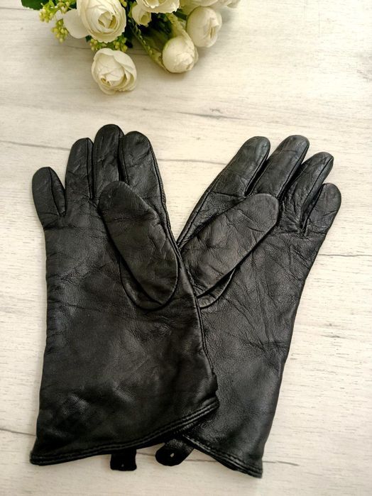 Перчатки кожаные женские