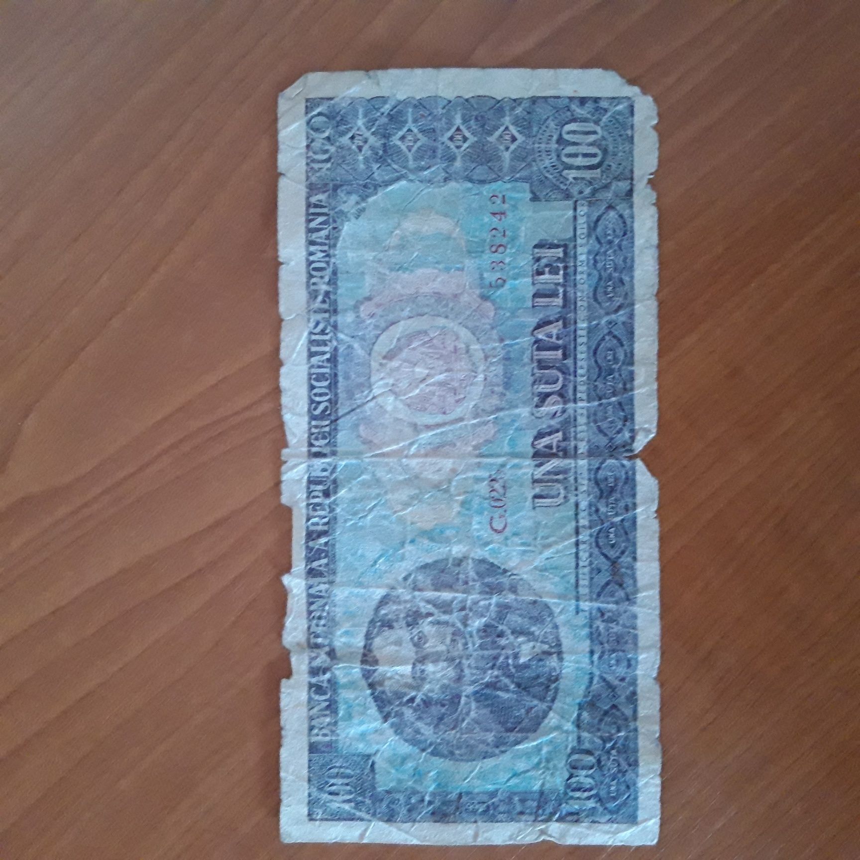 Bacnote vechi .Bacnota eclipsa 2000 lei.Anul 1999