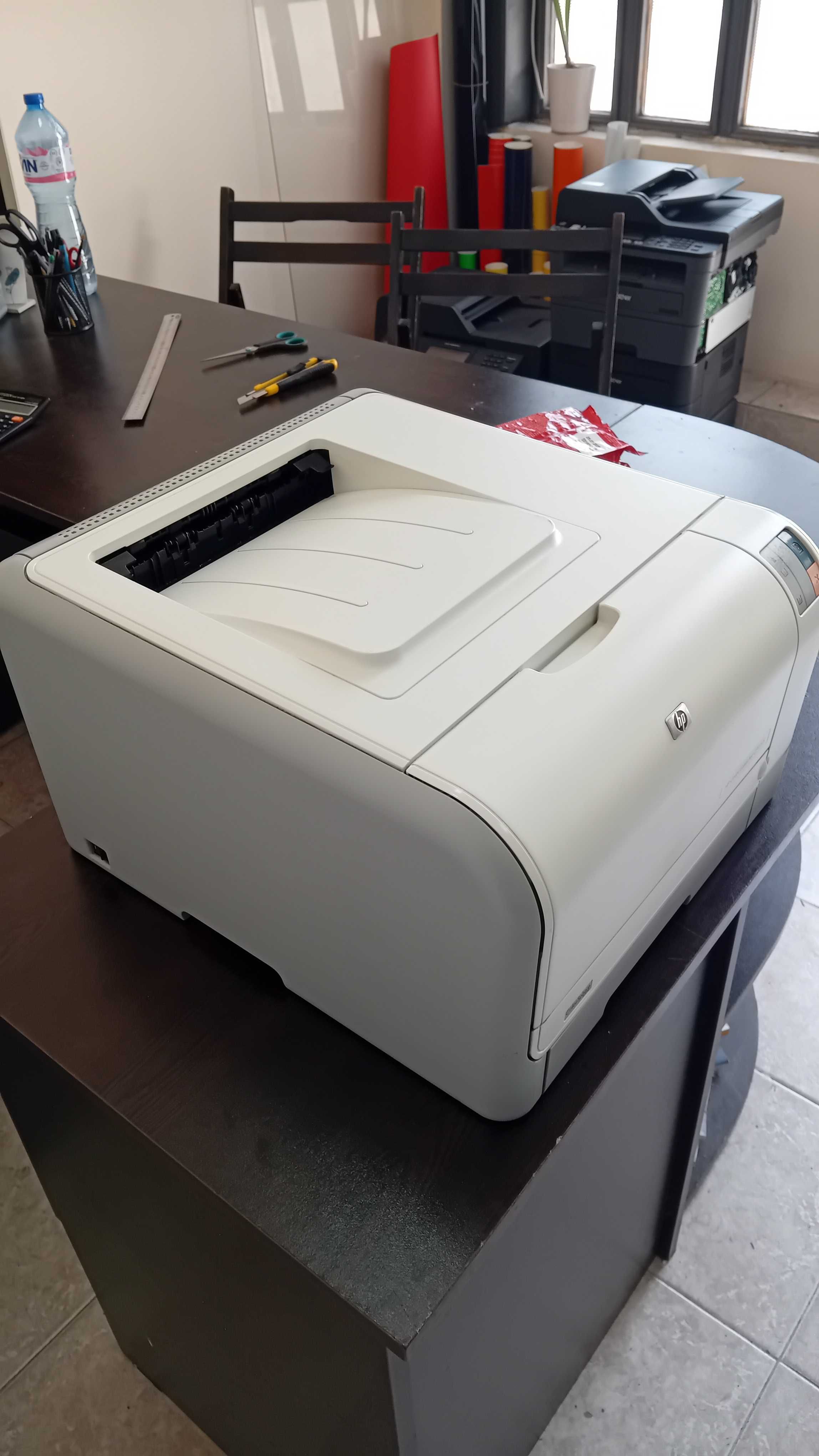 Отличен! Цветен лазерен принтер HP Color Laser Jet CP1215
