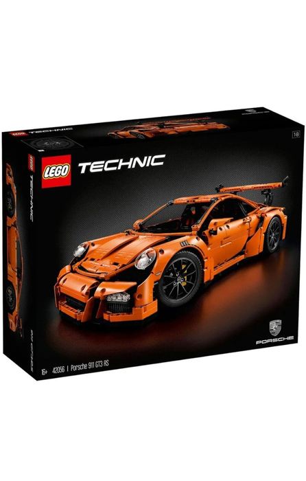 Lego 42143 Ferrari Daytona SP3 Lego 42115 Lamborghini Sián FKP 37