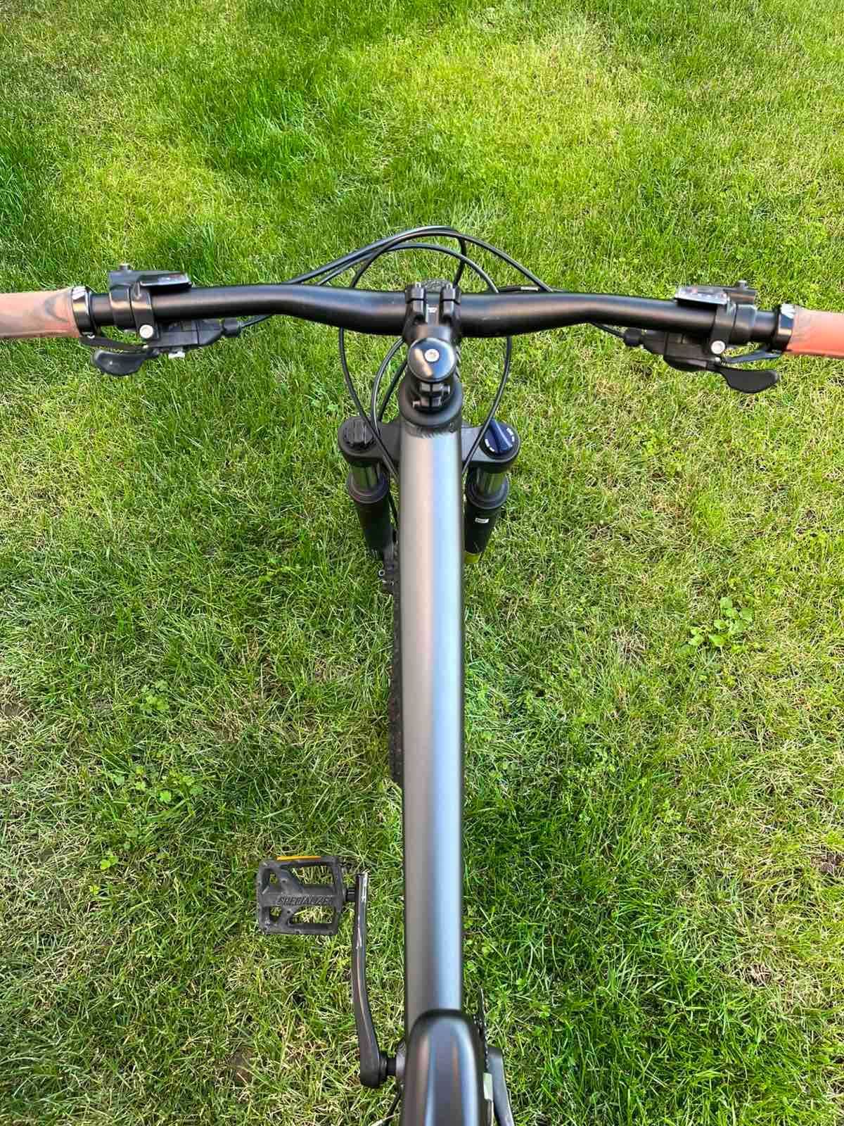 Планински велосипед Specialized Rockhopper 2021