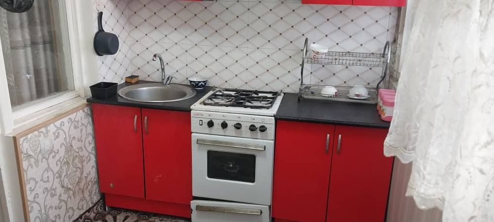 Ijara Farg'ona shahar: Orinter: Xumo klinikasi ro'oparasida.