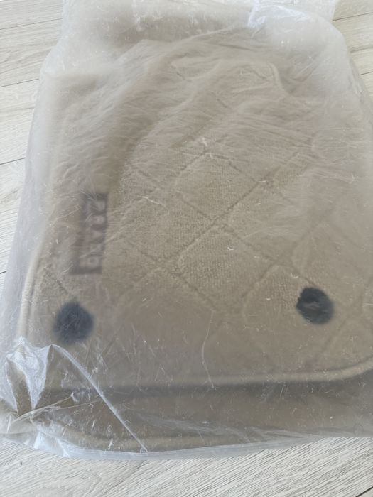 Новые оригинальные коврики на Прадо 150