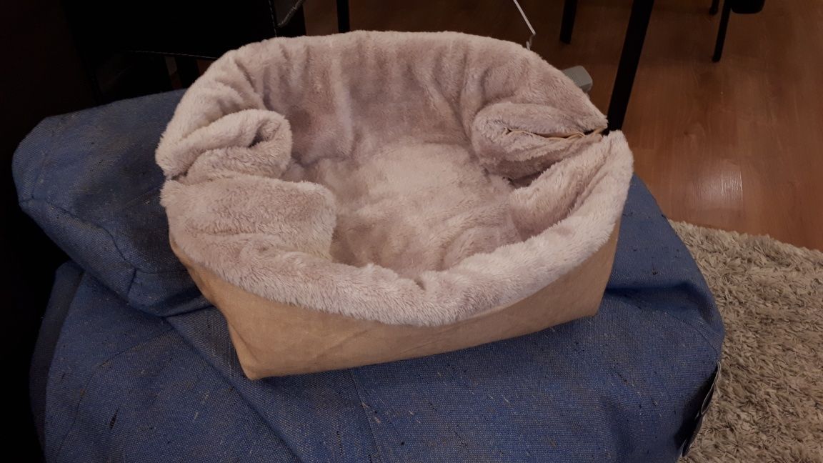 За вашето малко Коте/ Куче -легла, завивки, одеяла + Подарък