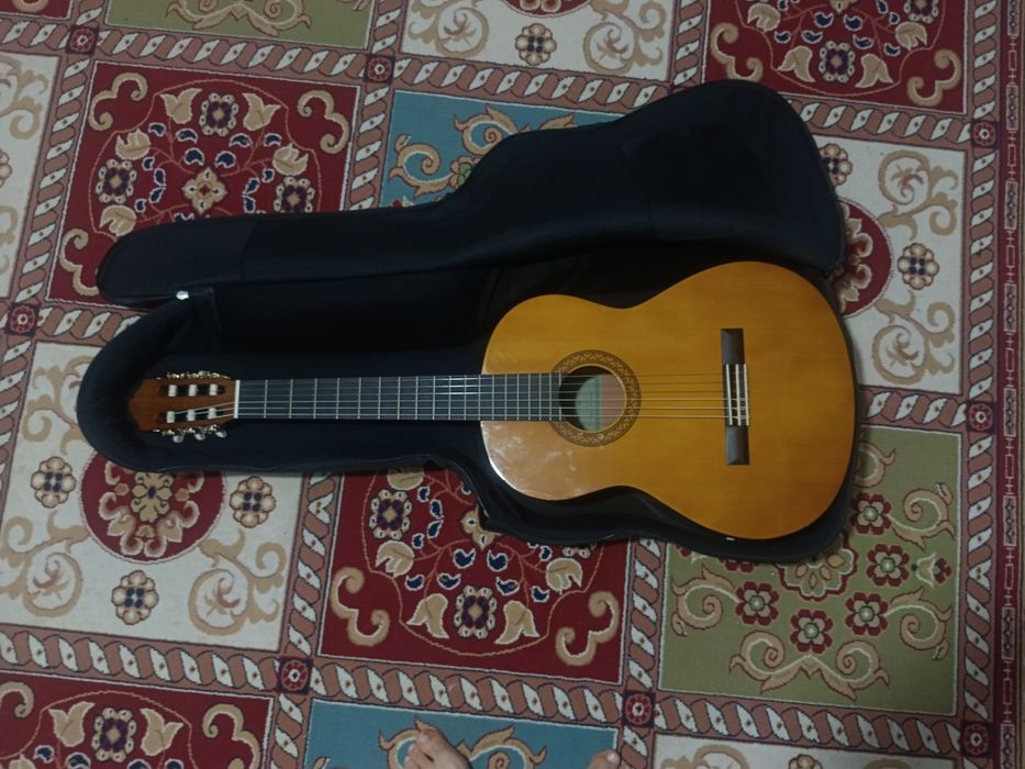 Yamaha c40 гитара с чехлом
