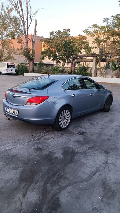 Opel Insignia Avariat (Cutie)