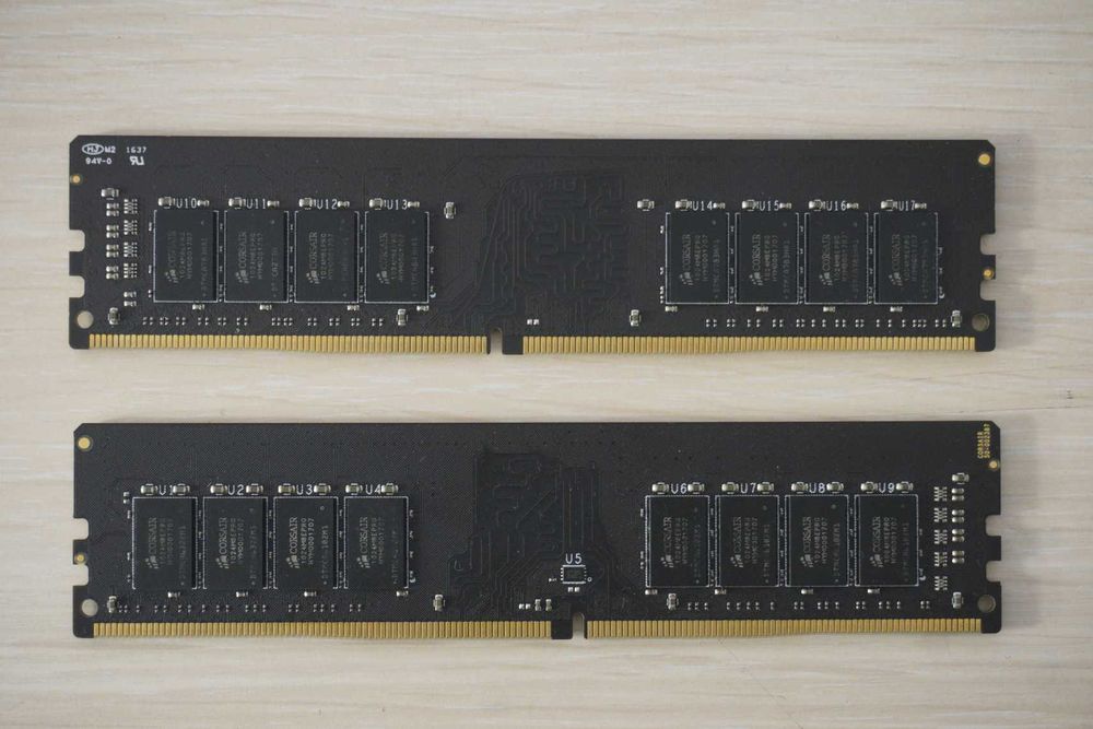 32GB (2x16) DDR4 RAM Памет Corsair (value select?) 3000/CL15 / вкл ДДС