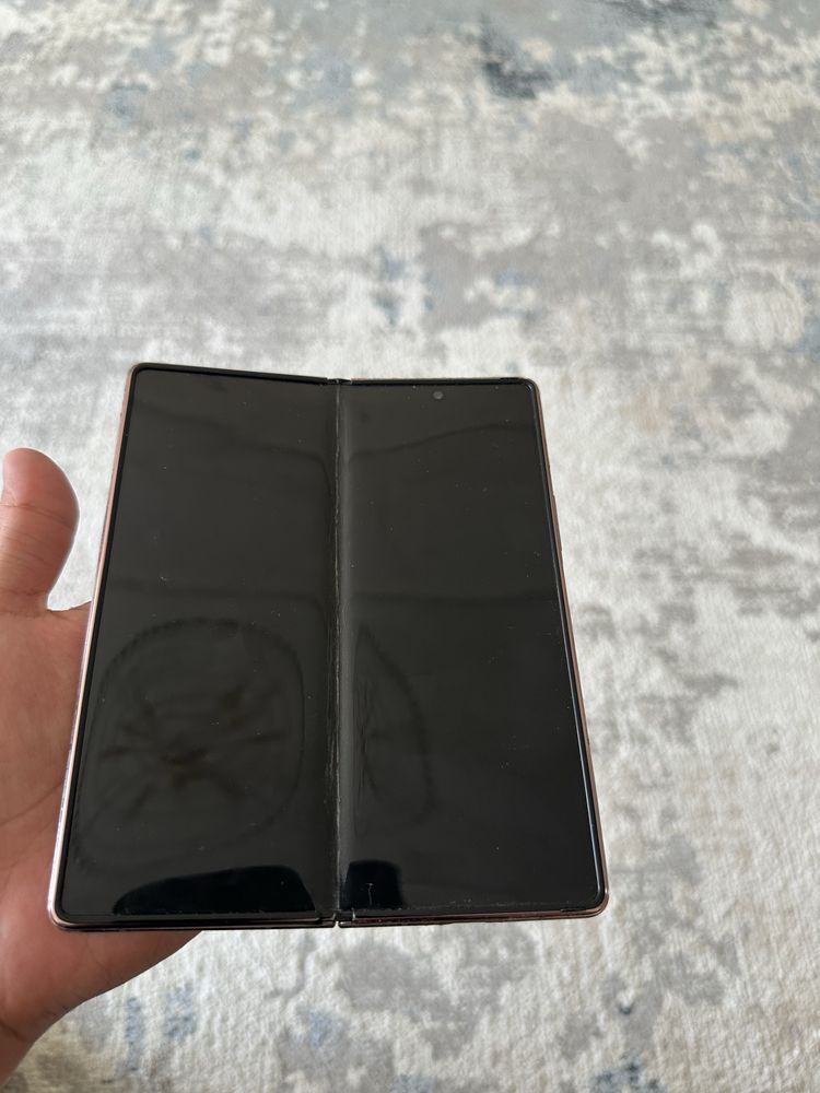 Samsung z fold2 lte