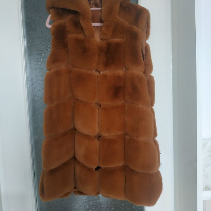 Vesta Blana Artificial