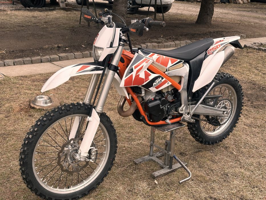 Ktm Freeride 250R 2017 impecabil, cu acte (nu Ktm Exc 300)