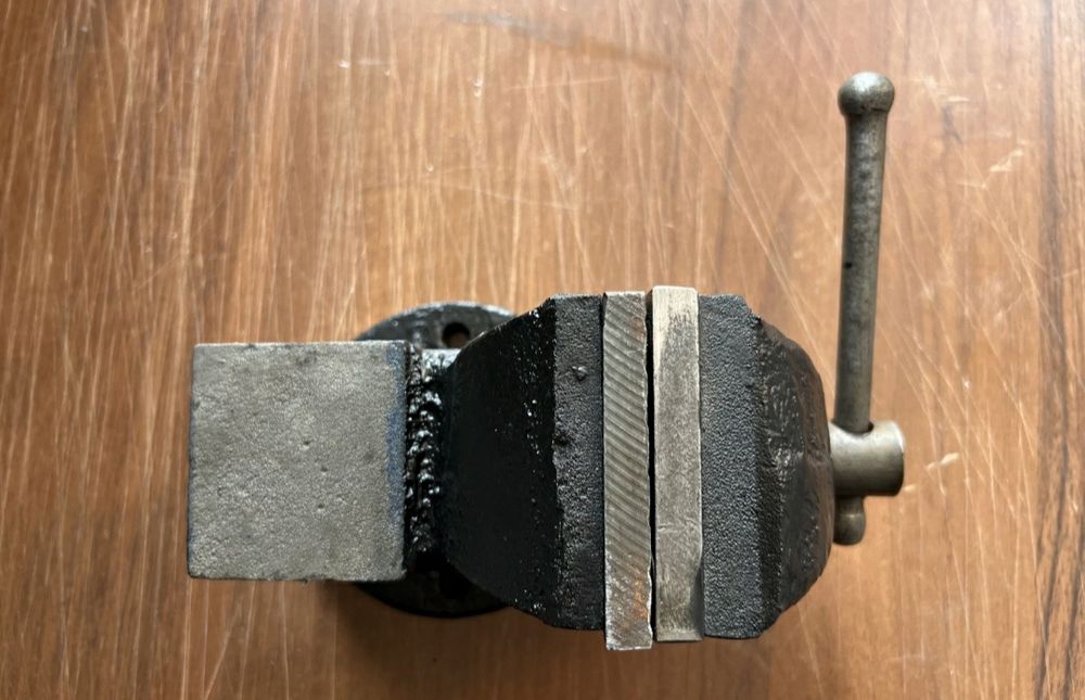 Menghina mica -  5-7 cm deschidere