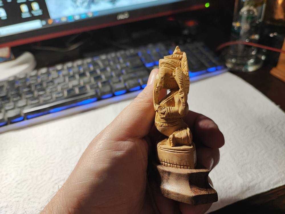Statueta vintage Ganesha din lemn