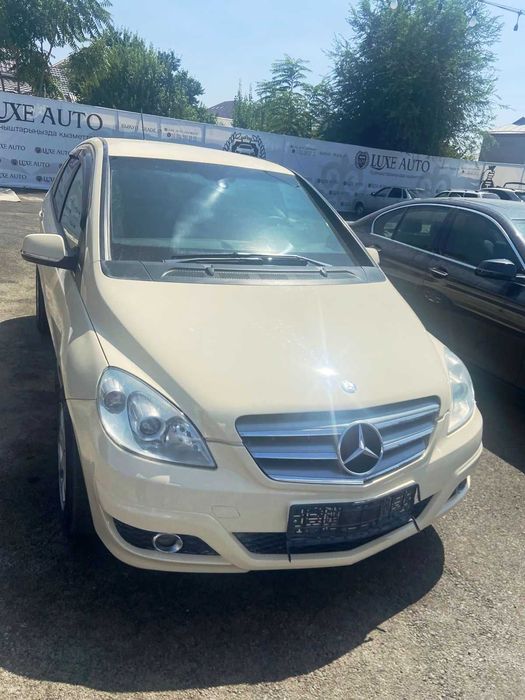 Автомобиль мерседес в200 вариатор
