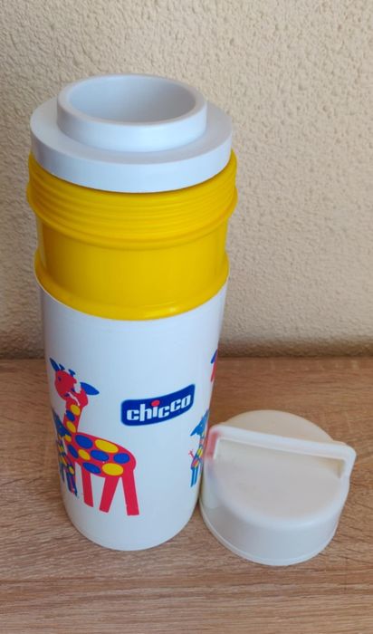 Termos Chicco,pentru lichide calde și reci