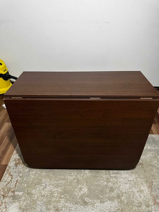 masa extensibila cu 4 scaune stare f buna