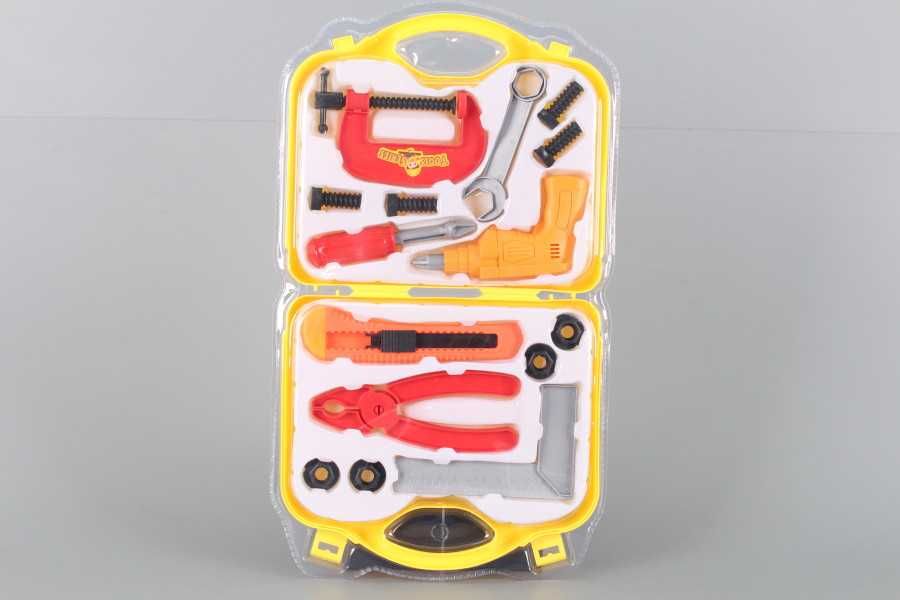 Играчка за деца инструменти в куфар