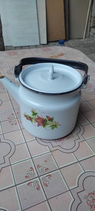 Чайник в хорошем состоянии