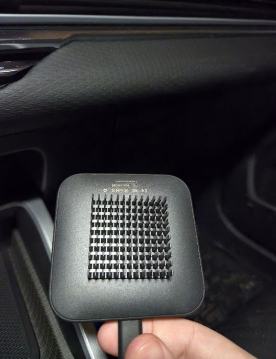 Продам андроид приставку Carlinkit tbox ambient 8/128, с gsm модулем