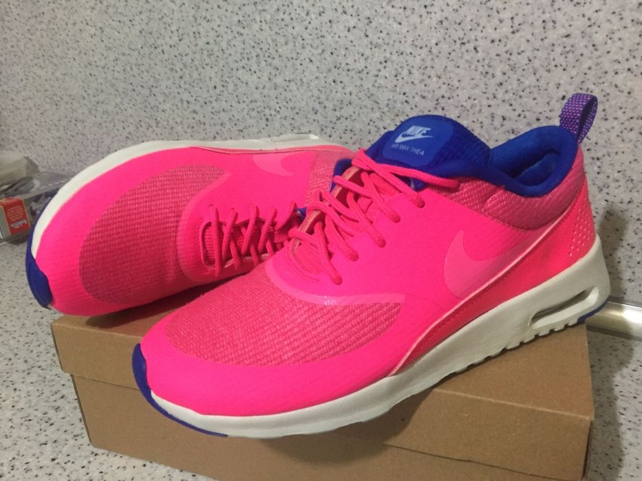 ОРИГИНАЛНИ *** Nike Air Max Thea Premium  Pink Editon