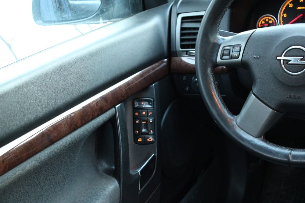 Opel vectra C 2005