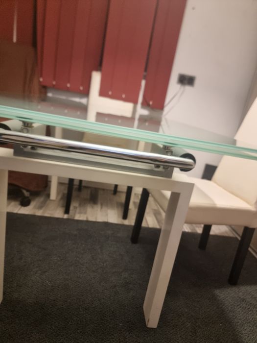 Masa 10 persoane deschisa si inchisa 8 persoane