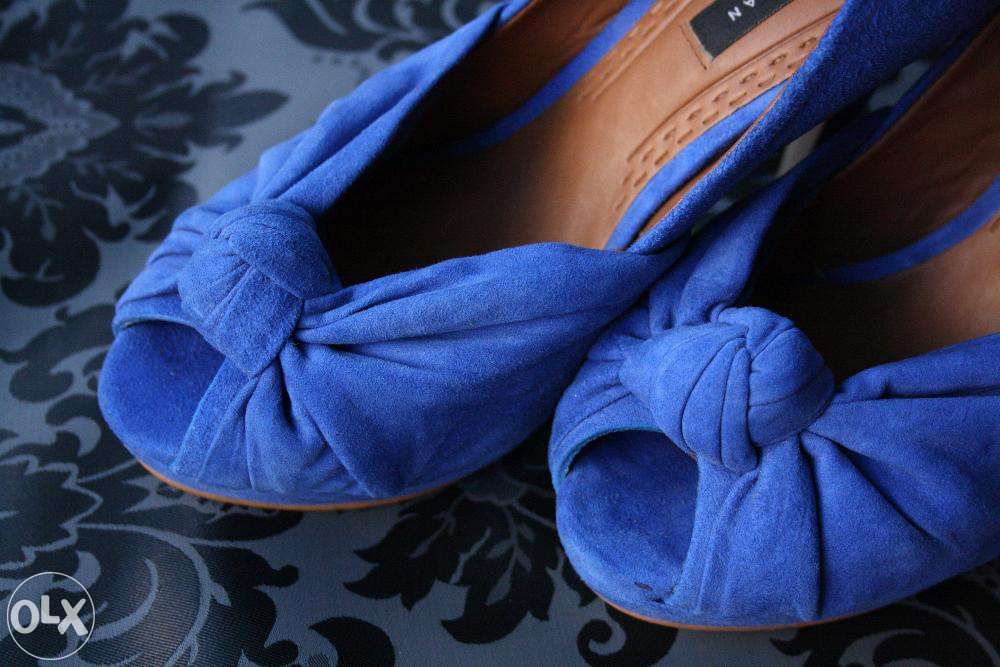 Pantofi albastri ZARA, pin-up cu platformă, nr.38