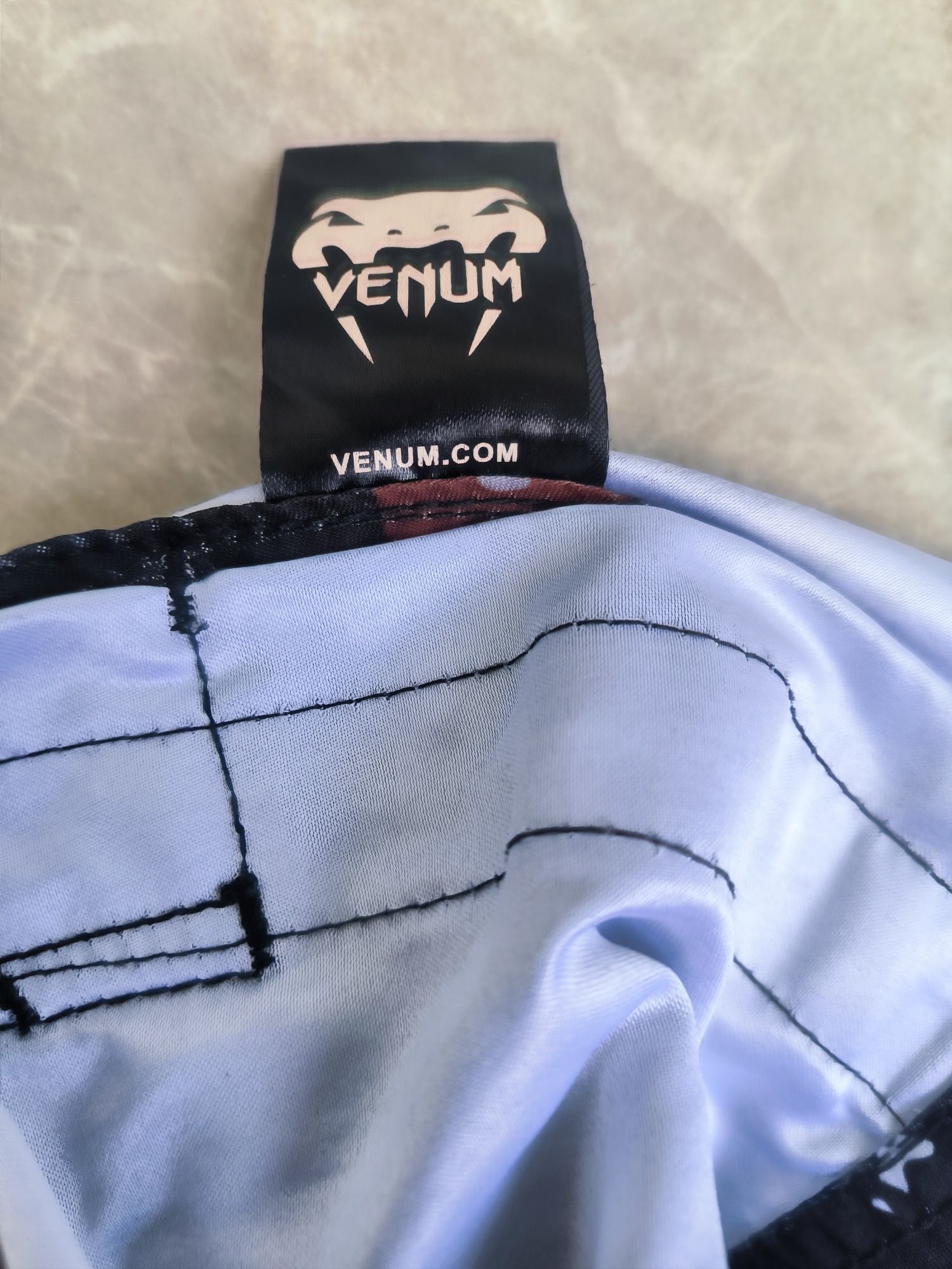 Шорти - Venum Gorilla  - BLACK​ размер S/M