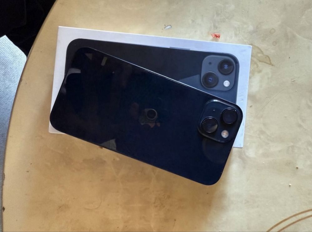 Iphone 13.