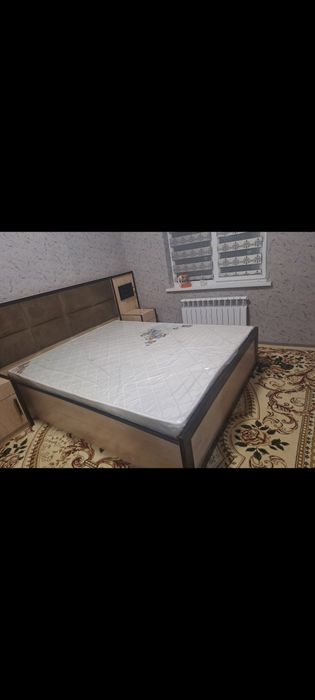 Двухспальняя диван