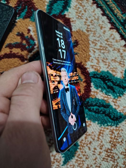 Hiomi telefon 13 pro 5 g