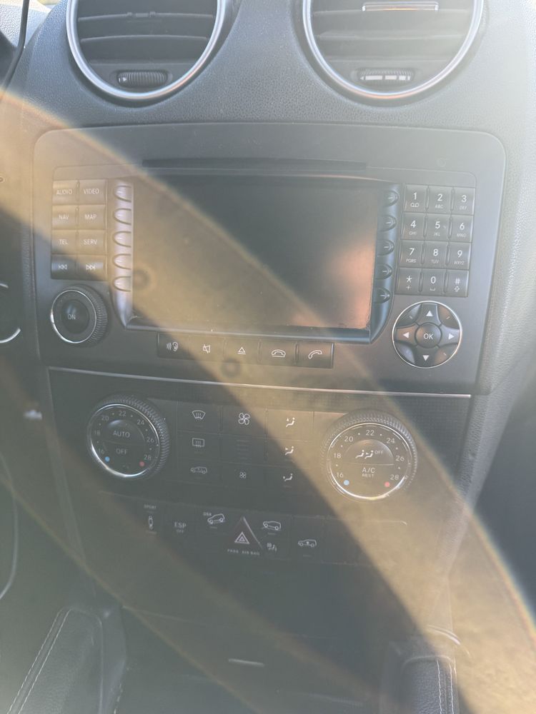 Mercedes-Benz ML320