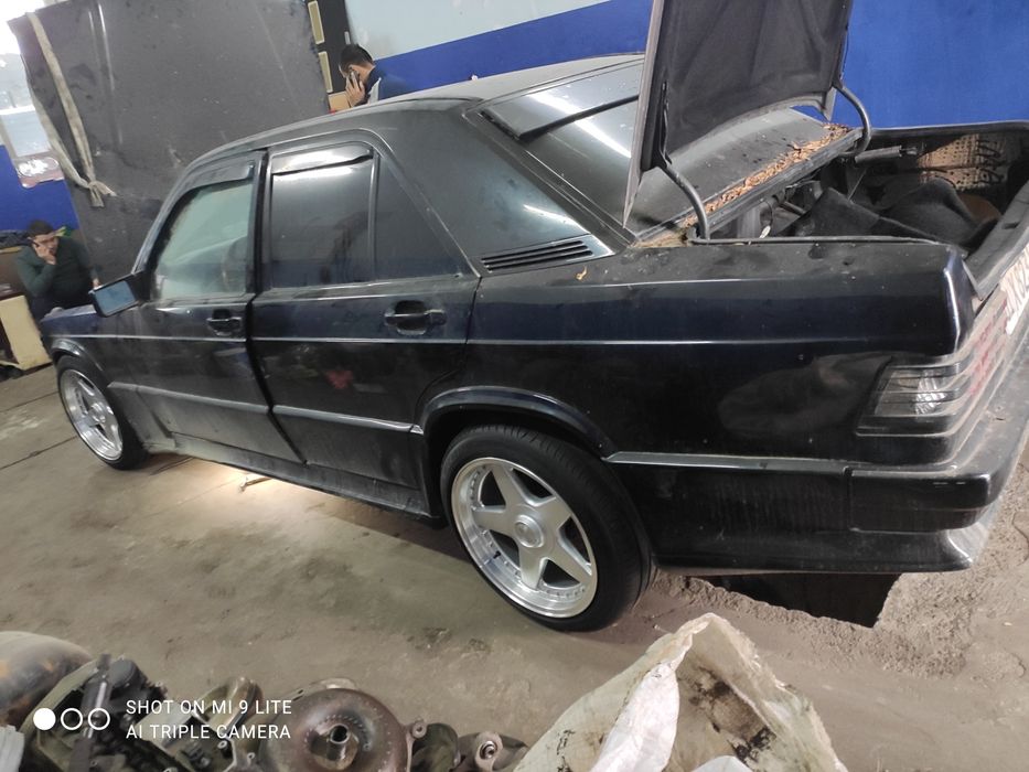 W190 cos worth 1984 M104 electron