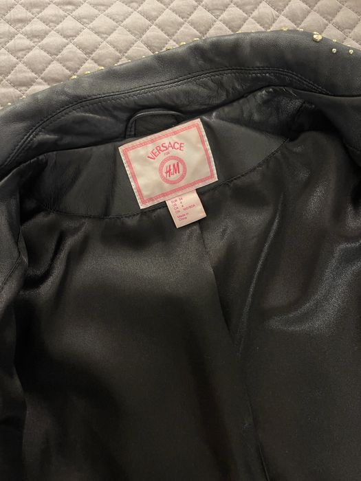 Кожено яке Versage x H&M