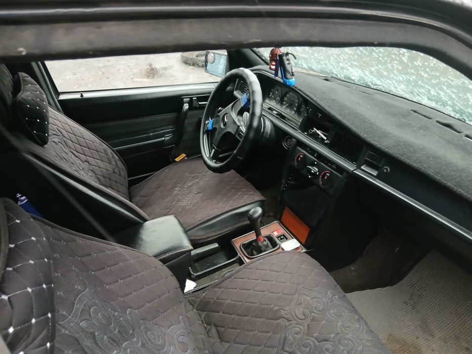 Продам Мерседес 190