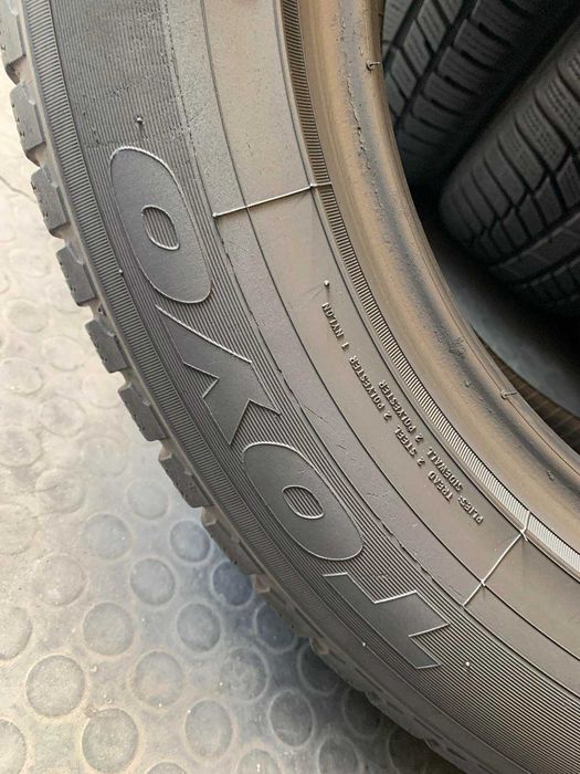 225 60 17 зимни гуми за джип TOYO SNOWPROX S954 SUV